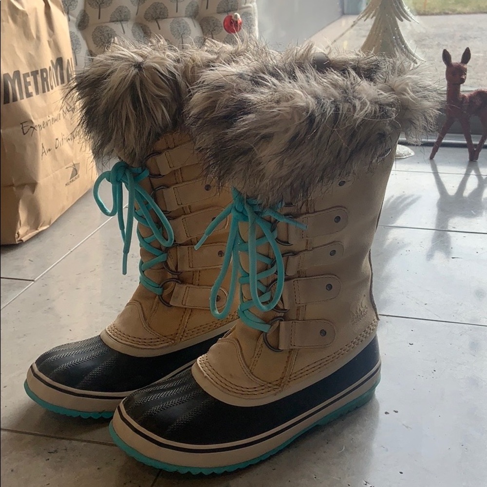 Sorel Snow Boots